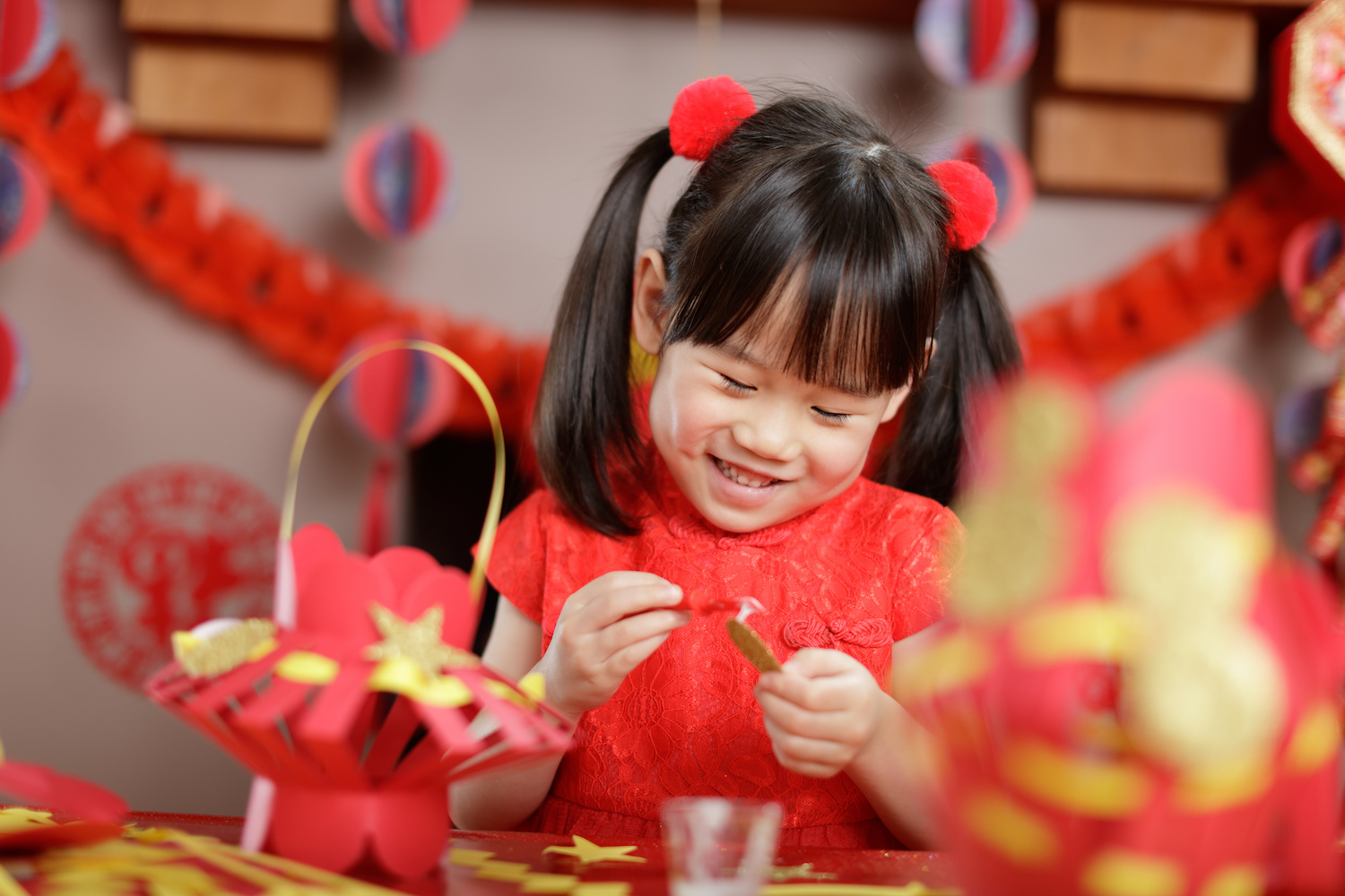 Free Printable: Lunar New Year Lantern DIY